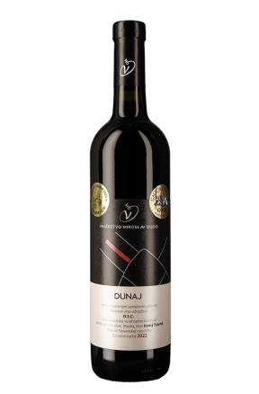 Dunaj, D.S.C. 2022
 Kategória-Suché Oblasť-Malokarpatská Objem fľaše-0, 75 l  Výrobca-Vinárstvo Miroslav Dudo